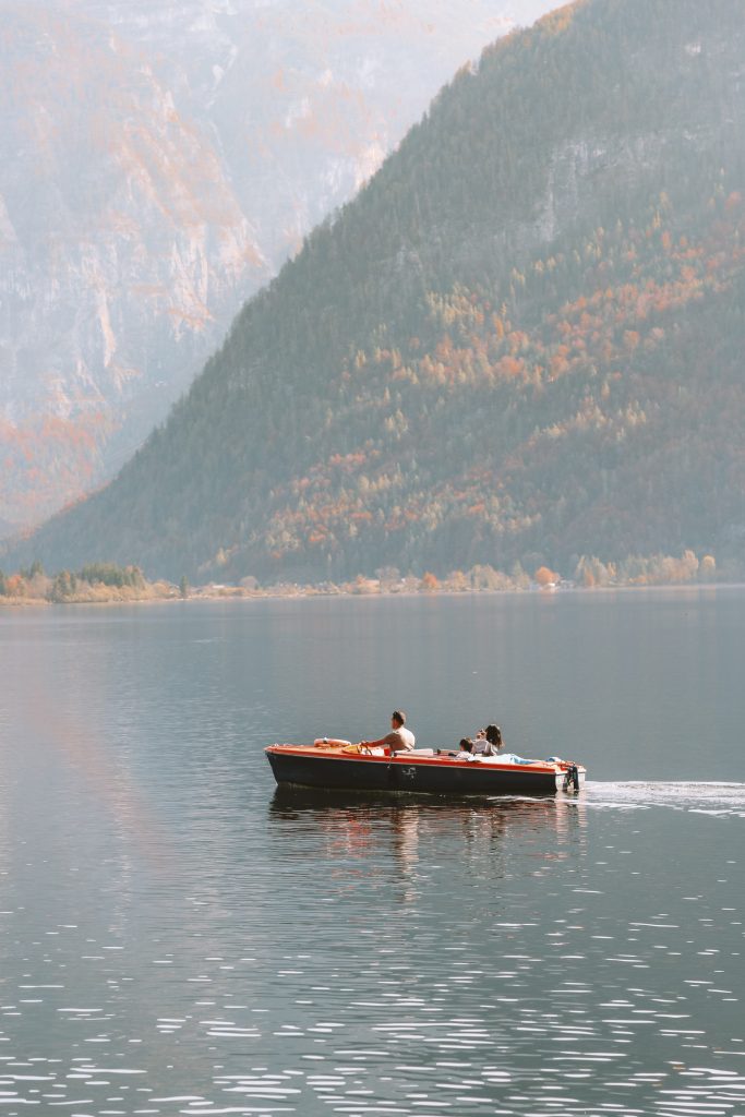 Hallstatt im Herbst - schönste Orte in Österreich