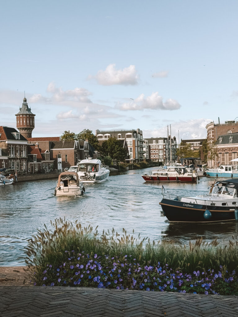 Städtereise mit der Bahn in die Niederlande